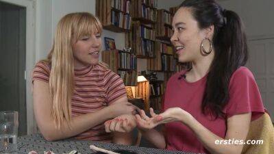 Amateur Lesbian Babes Play With the Magic Wand - Lesbian porn interview on lesbiandaughter.com