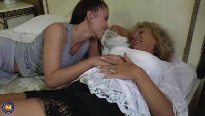 Mature Lesbians Isadora and Malinde: A Blonde and Brunette Playtime on lesbiandaughter.com
